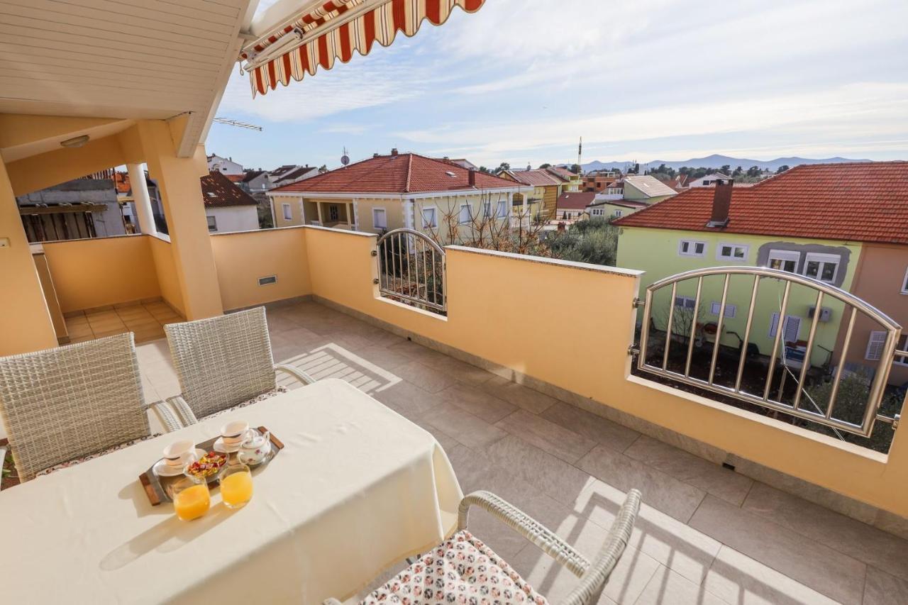 Apartments Mira Zadar Exterior foto